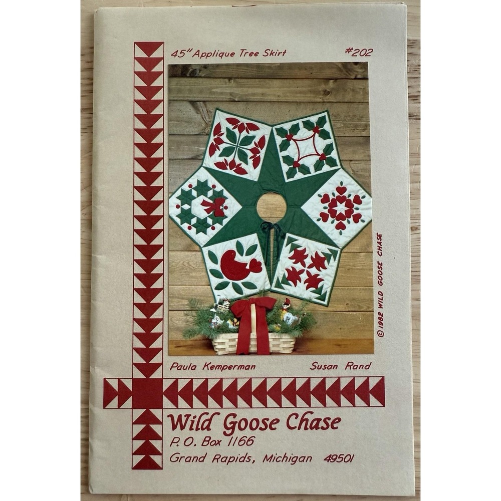 VTG Wild Goose Chase 45" Appliqué Tree Skirt Pattern #202 by Kemperman & Rand